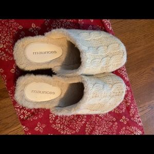 Maurice’s Clogs size 8.5